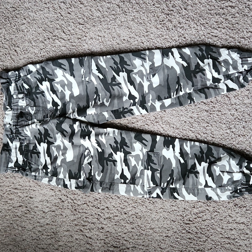 Camouflage pants